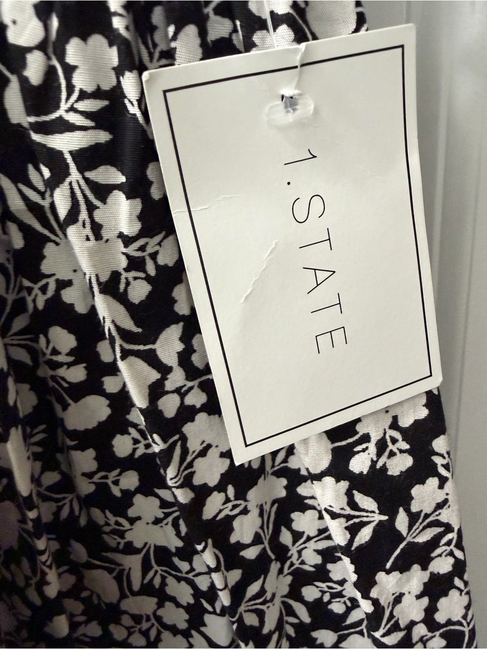 1. State Black & White Floral Puff-Sleeve Smocked Mini Dress - Picture 6 of 6